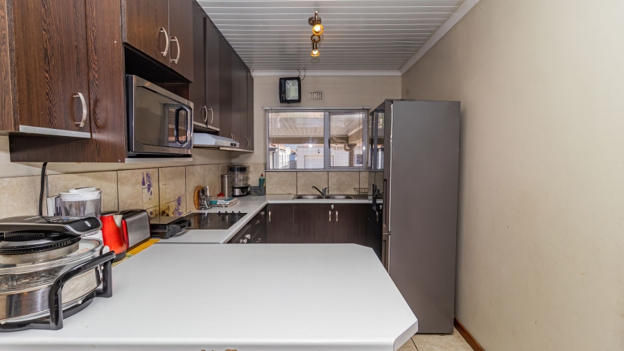 4 Bedroom Property for Sale in Paarl East Western Cape